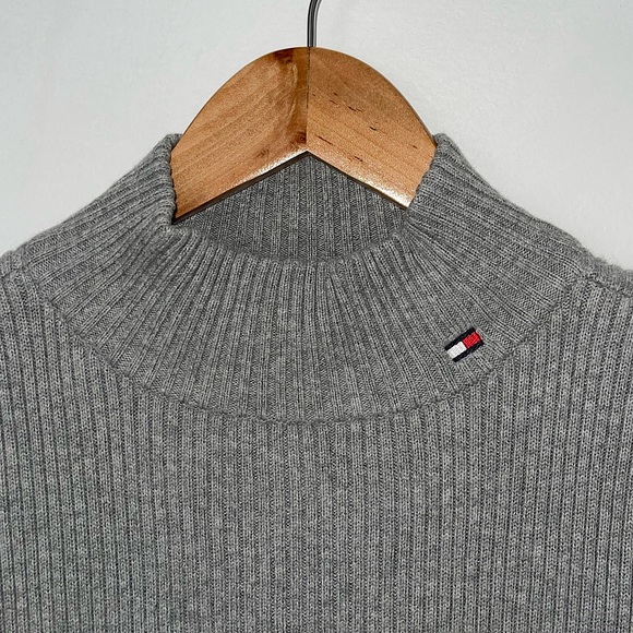 Tommy Hilfiger Turtleneck Sweatshirt - Picture 4 of 4